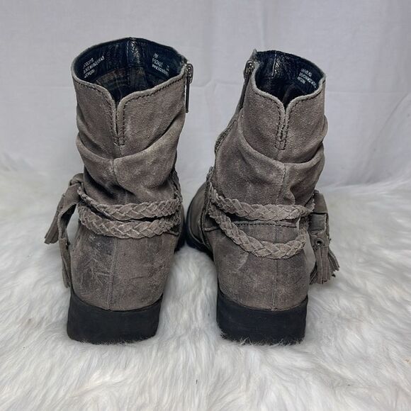 Born Ouvea Grey Suede Braided Strap Booties Sz 7 - Picture 4 of 7